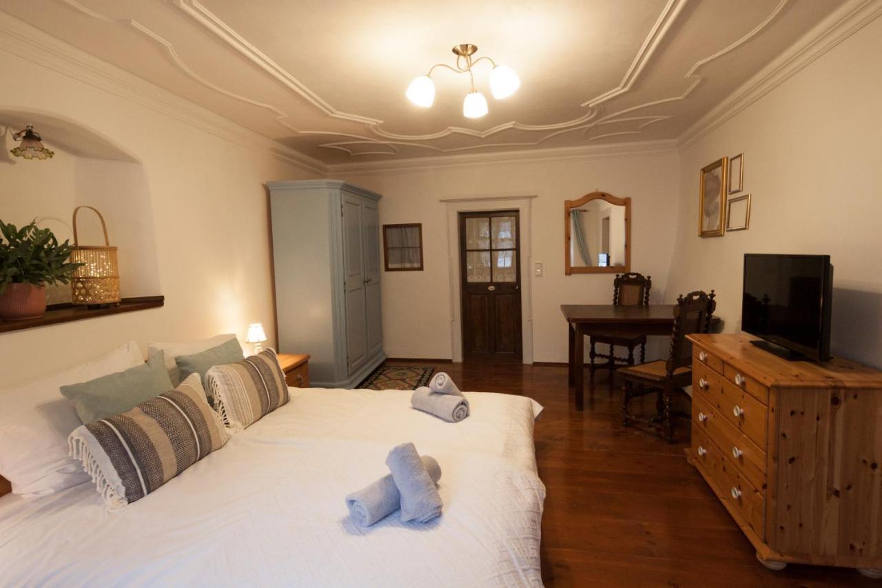 Flyns Bed and Breakfast Görlitz Buitenkant foto