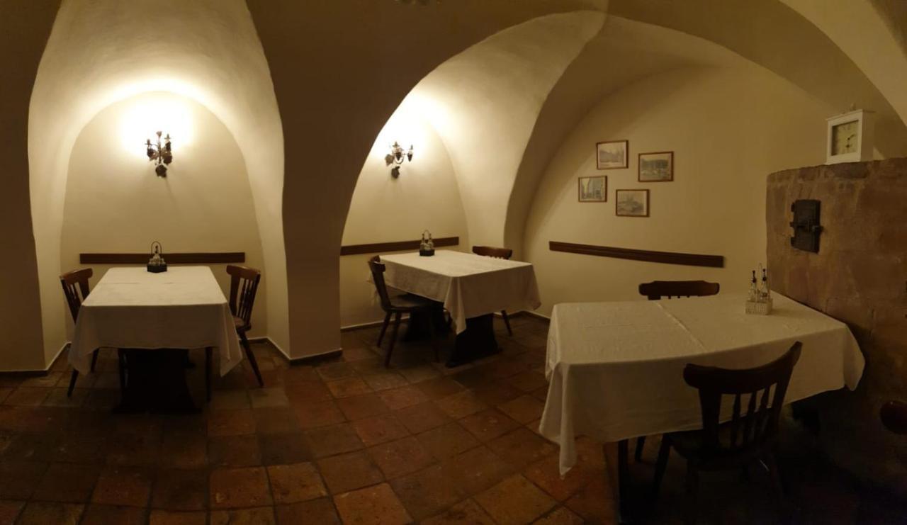 Flyns Bed and Breakfast Görlitz Buitenkant foto