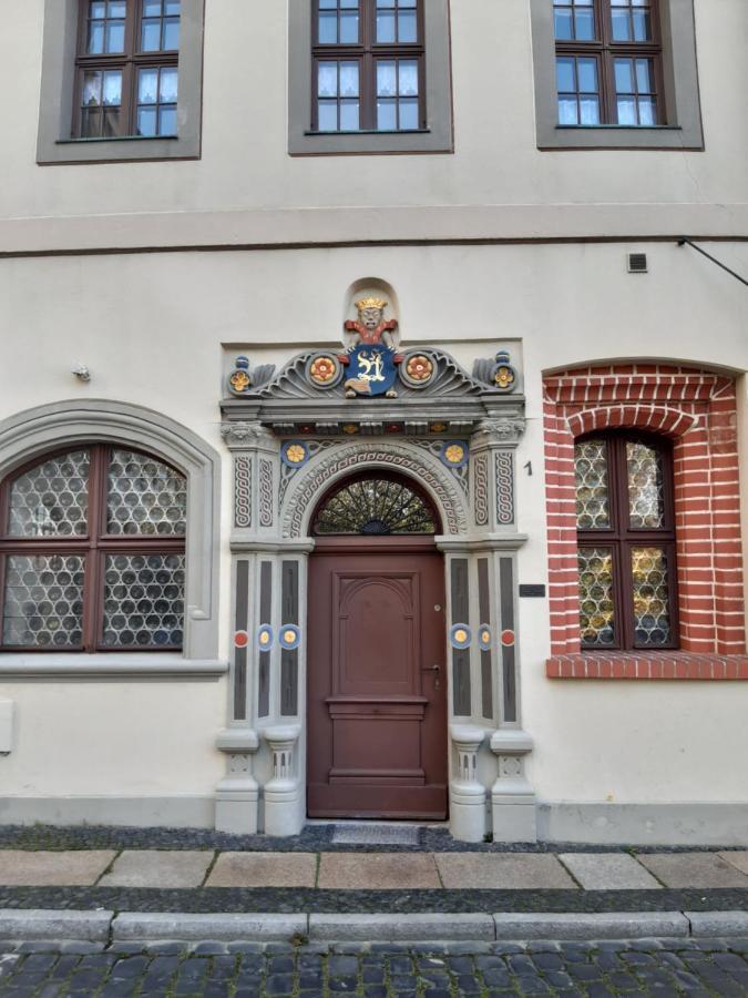 Flyns Bed and Breakfast Görlitz Buitenkant foto